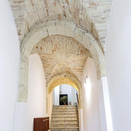 Corsovittorio87Suite Кальяри Экстерьер фото